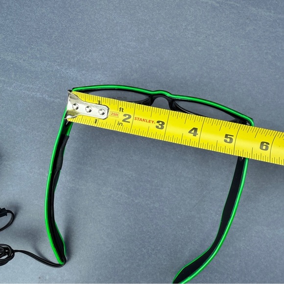 Green and Black Light Up LED Glasses - Unisex Party wear - Picture 12 of 13